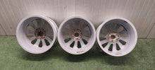 Laden Sie das Bild in den Galerie-Viewer, 1x Alufelge 17 Zoll 7.5" 5x112 8K0601025L Audi A4 B9 Rim Wheel FEL3270569950os