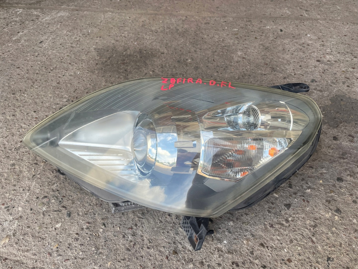 Frontscheinwerfer Opel Zafira B 13252270 Links Scheinwerfer Headlight SCH4648143477wz
