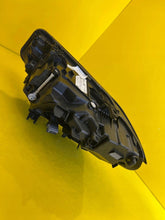 Load image into Gallery viewer, Frontscheinwerfer BMW G21 G20 7885066-03 LED Rechts Scheinwerfer Headlight SCH4256596973sl