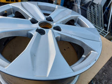 Laden Sie das Bild in den Galerie-Viewer, 1x Alufelge 16 Zoll 6.5" 4x100 45ET 403009186R Dacia Sandero III Logan Rim Wheel FEL4224110118cu