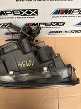 Laden Sie das Bild in den Galerie-Viewer, Frontscheinwerfer BMW Coupe E46 1307329074 Rechts Scheinwerfer Headlight SCH6227180859bo