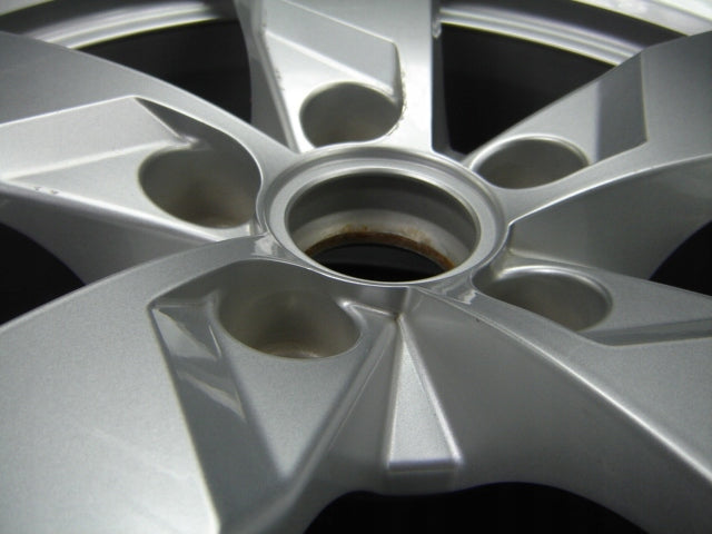 1x Alufelge 17 Zoll 8.0" 5x112 47ET Glanz Silber 8S0601025 Audi A3 Tt Rim Wheel FEL2388763271hh