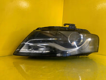 Load image into Gallery viewer, Frontscheinwerfer Audi A4 B8 8K0941003C Xenon Links Scheinwerfer Headlight