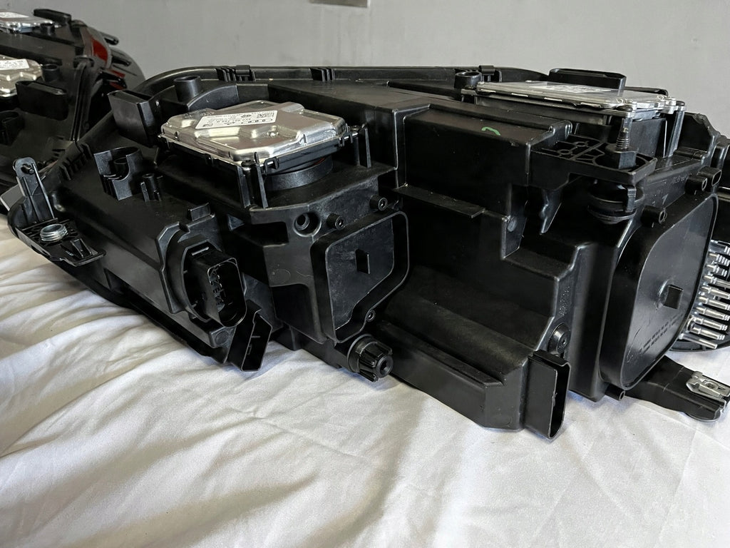 Frontscheinwerfer VW Touran 5TC941081D 5TC941082D Ein Stück (Rechts oder Links)