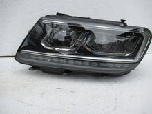 Load image into Gallery viewer, Frontscheinwerfer VW Tiguan 5NB941035D FULL LED Ein Stück (Rechts oder Links)