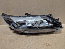 Laden Sie das Bild in den Galerie-Viewer, Frontscheinwerfer Mitsubishi Eclipse Cross I LED Rechts Scheinwerfer Headlight SCH5684942489ht