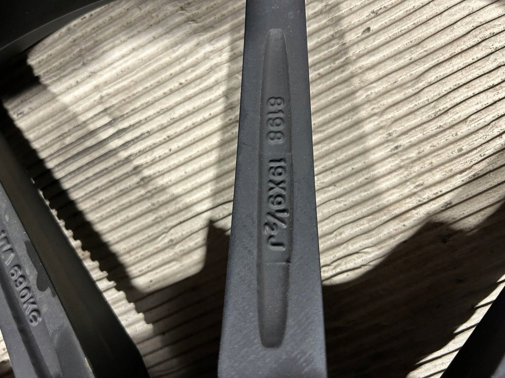 1x Alufelge 19 Zoll 9.5" 5x120 40ET SL021995F25I4072 Rim Wheel