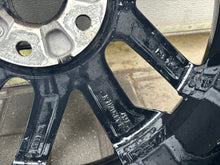 Laden Sie das Bild in den Galerie-Viewer, 1x Alufelge 19 Zoll 9.0" 5x112 8Y0601025S Audi A3 Rim Wheel FEL8860677921it
