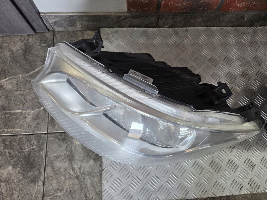 Frontscheinwerfer Mercedes-Benz Sprinter A9109060100 Ein Satz Headlight SCH7423043753yg