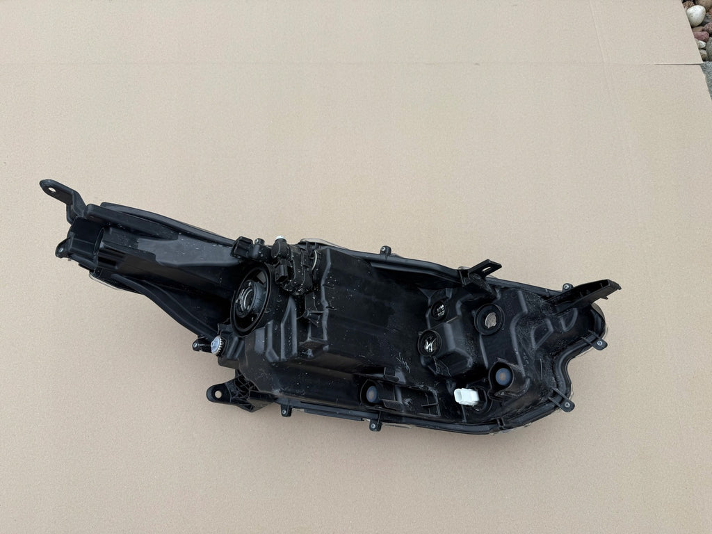 Frontscheinwerfer Toyota Yaris EUKO-6 LED Links Scheinwerfer Headlight SCH2178293235yn