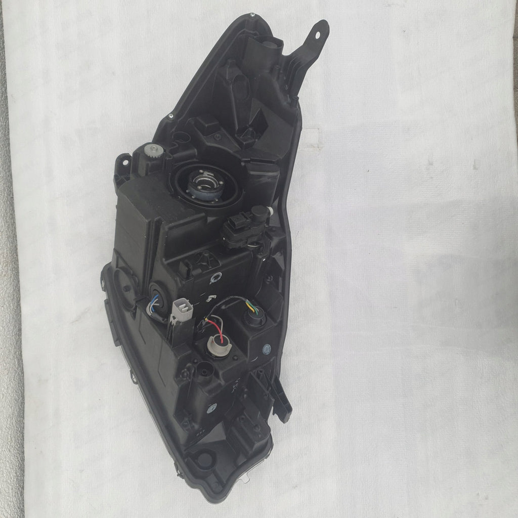 Frontscheinwerfer Toyota Yaris Links Scheinwerfer Headlight
