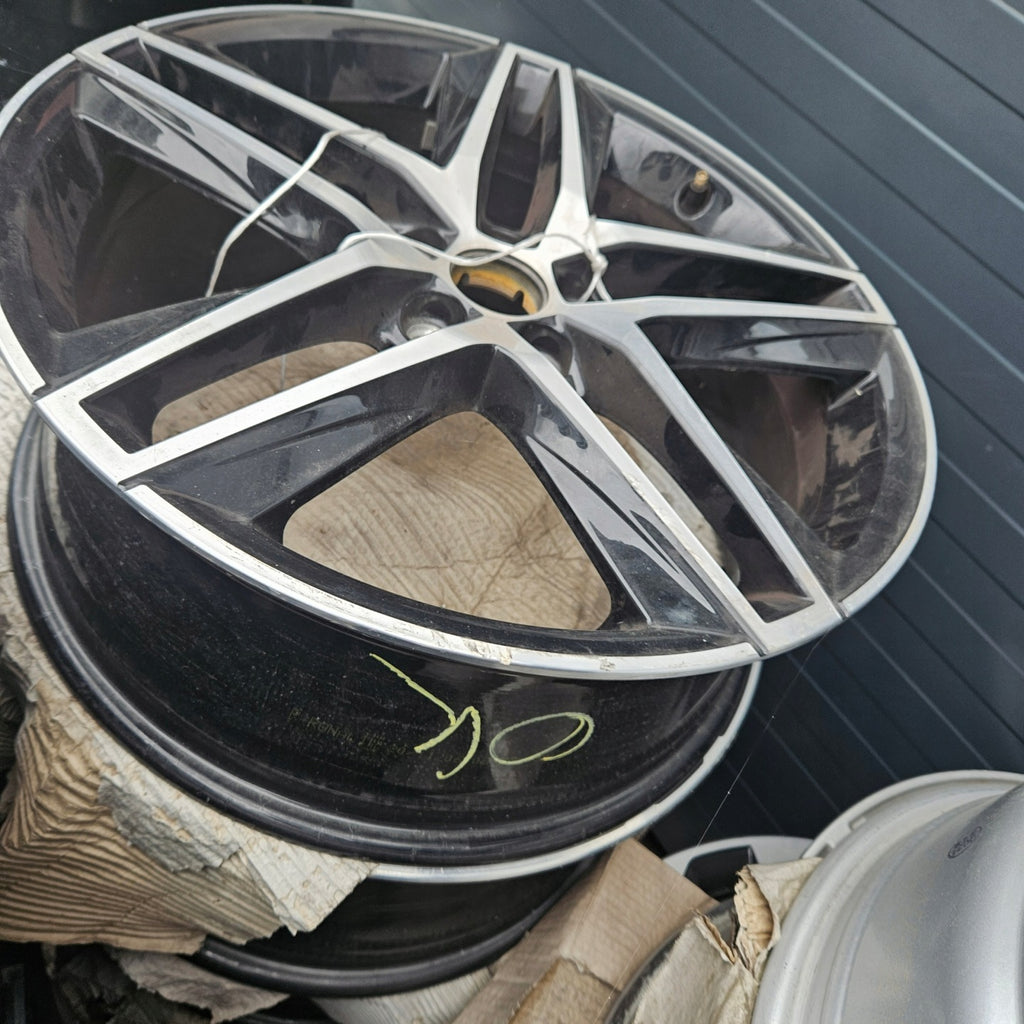 1x Alufelge 18 Zoll 7.0" 5x100 51ET Glanz Schwarz 6F0601025E Seat I Ibiza FEL4894545096vw