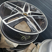 Laden Sie das Bild in den Galerie-Viewer, 1x Alufelge 18 Zoll 7.0" 5x100 51ET Glanz Schwarz 6F0601025E Seat I Ibiza FEL4894545096vw