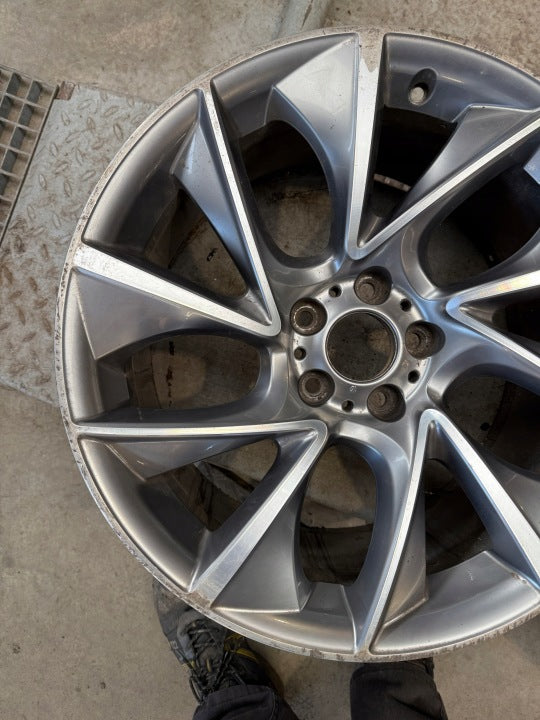 1x Alufelge 20 Zoll 8.5" 5x120 25ET Matt Silber 6857673 BMW F01 F02 F04 FEL9595138444gj