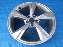 Load image into Gallery viewer, 1x Alufelge 17 Zoll 7.5&quot; 5x100 46ET Glanz Silber 82A601025G Audi A1 Rim Wheel