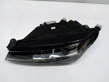 Laden Sie das Bild in den Galerie-Viewer, Frontscheinwerfer Skoda Superb III 3V1941015D Full LED Links Headlight