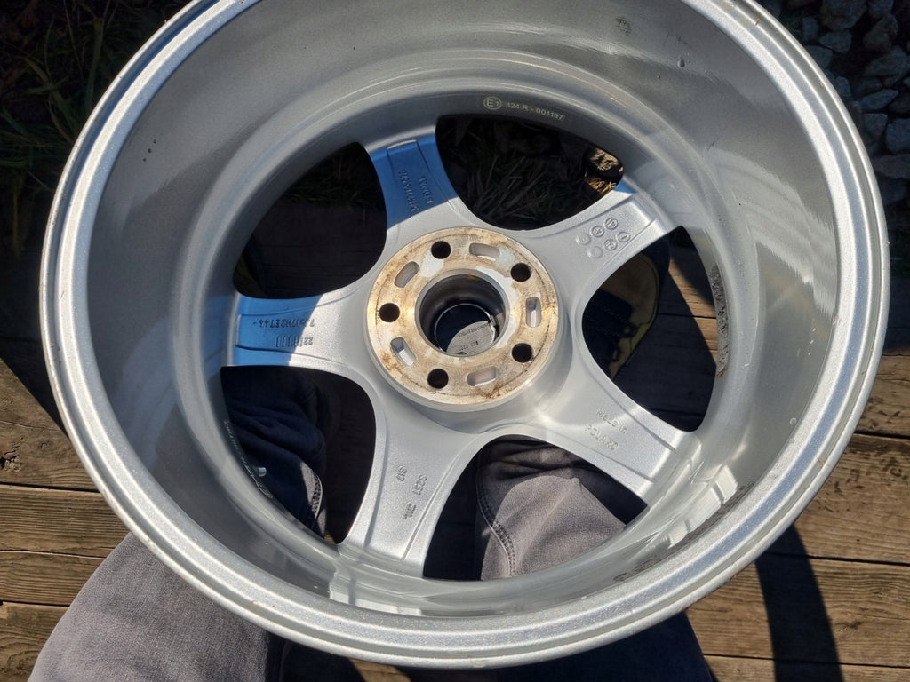 4x Alufelge 17 Zoll 7.0" 5x112 44ET Glanz Silber 56R7805 Mercedes-Benz W213 FEL3360815688pz