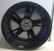 Load image into Gallery viewer, 1x Alufelge 18 Zoll 7.5" 5x112 46ET Glanz 8Y0601025N Audi A3 Rim Wheel FEL3040896556um
