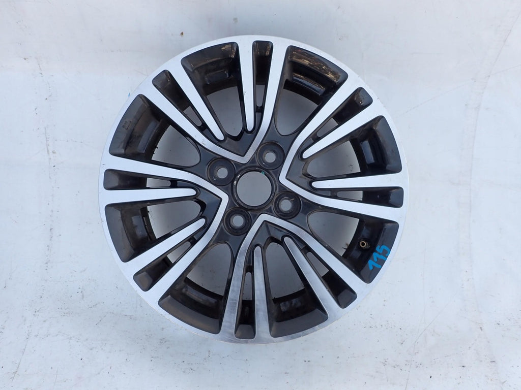 1x Alufelge 15 Zoll 5.0" 46ET Mitsubishi Space Star Rim Wheel