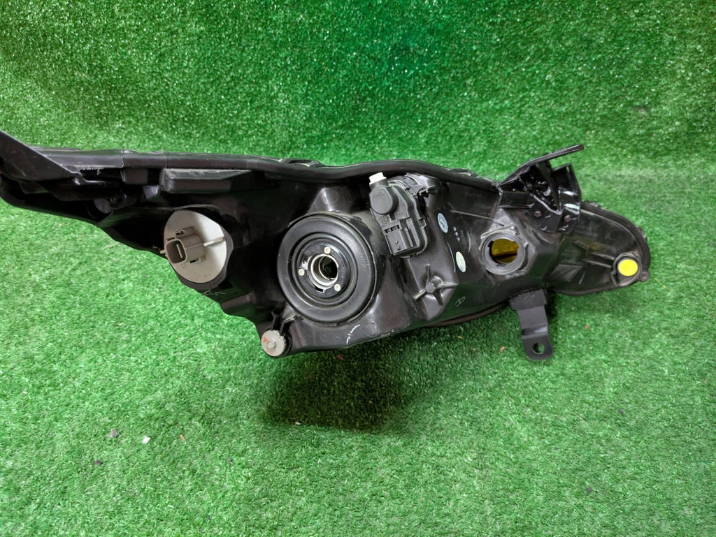 Frontscheinwerfer Toyota Aygo Links Scheinwerfer Headlight SCH8426384825hf