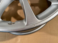 Load image into Gallery viewer, 1x Alufelge 17 Zoll 6.5" 5x112 44ET A1774010300 Mercedes-Benz W177 Rim Wheel FEL4742321372pz