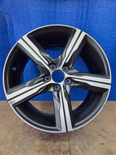Laden Sie das Bild in den Galerie-Viewer, 1x Alufelge 18 Zoll 8.0" 5x108 31445218 Volvo V70 V60 S80 S60 Xc60 Rim Wheel FEL4055908787zu
