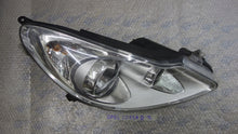 Laden Sie das Bild in den Galerie-Viewer, Frontscheinwerfer Opel Corsa D 89313309 Rechts Scheinwerfer Headlight SCH2917626609xh