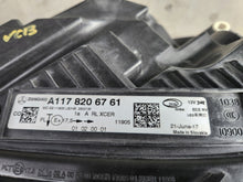 Laden Sie das Bild in den Galerie-Viewer, Frontscheinwerfer Mercedes-Benz Cla A1178206761 Links Scheinwerfer Headlight SCH8411805333pr