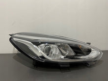Laden Sie das Bild in den Galerie-Viewer, Frontscheinwerfer Ford Fiesta I ESI801-FORD Rechts Scheinwerfer Headlight SCH1926349762gc