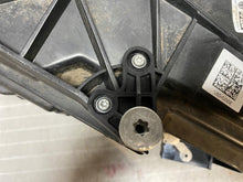 Laden Sie das Bild in den Galerie-Viewer, Frontscheinwerfer Mercedes-Benz W177 A1779064803 Full LED Rechts Headlight SCH6848590486sc