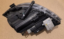 Load image into Gallery viewer, Frontscheinwerfer Mercedes-Benz W246 A2468200861 Rechts Scheinwerfer Headlight SCH9312273043xv