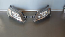 Laden Sie das Bild in den Galerie-Viewer, Frontscheinwerfer Citroën Jumper 1394428080 Ein Satz Scheinwerfer Headlight SCH7519711199hw