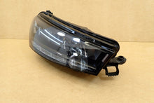 Laden Sie das Bild in den Galerie-Viewer, Frontscheinwerfer Skoda Fabia IV 6VB941016 Rechts Scheinwerfer Headlight SCH8157545118dh