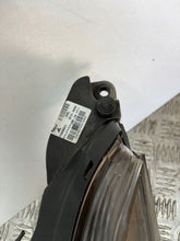 Load image into Gallery viewer, Frontscheinwerfer Hyundai I10 92101-B9000 Ein Stück (Rechts oder Links)