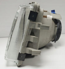 Load image into Gallery viewer, Frontscheinwerfer Volvo 240 1372394 Links Scheinwerfer Headlight SCH8992711672of
