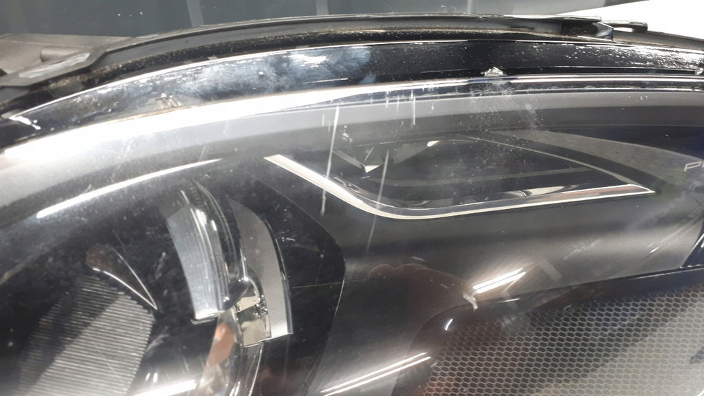 Frontscheinwerfer Porsche Macan 95B941010BB Rechts Scheinwerfer Headlight SCH5608001515fs