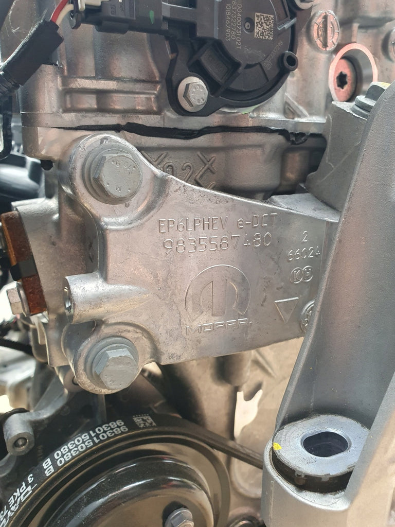 Motor Peugeot 3008 CRD93 1.6 73PS 54kW Benzin Engine Komplett