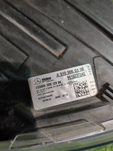 Laden Sie das Bild in den Galerie-Viewer, Frontscheinwerfer Mercedes-Benz Sprinter A9109060100 Rechts Headlight SCH4486910523wi