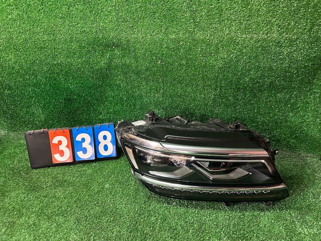 Frontscheinwerfer VW 030110123600 5NB941082A Rechts Scheinwerfer Headlight SCH5776864380xz