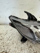 Load image into Gallery viewer, Frontscheinwerfer Mitsubishi Outlander I ECM921-21E20 Rechts Headlight SCH2616166872tk