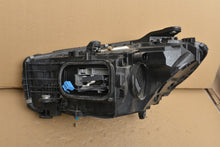 Laden Sie das Bild in den Galerie-Viewer, Frontscheinwerfer Mercedes-Benz A2069068003 Rechts Scheinwerfer Headlight SCH3861598528tm