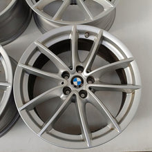 Laden Sie das Bild in den Galerie-Viewer, 4x Alufelge 18 Zoll 7.0" 5x112 22ET Glanz Silber 6880047 BMW X3 G01 G02 FEL5872594186mw