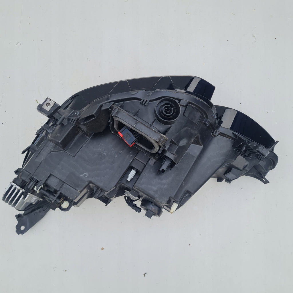 Frontscheinwerfer Renault Megane 260107562R Rechts Scheinwerfer Headlight SCH9929875357qi