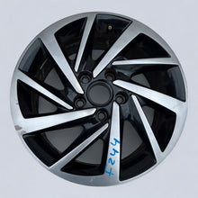 Load image into Gallery viewer, 1x Alufelge 16 Zoll 6.5&quot; 5x112 46ET Glanz Silber 5G0601025 Ds Rim Wheel