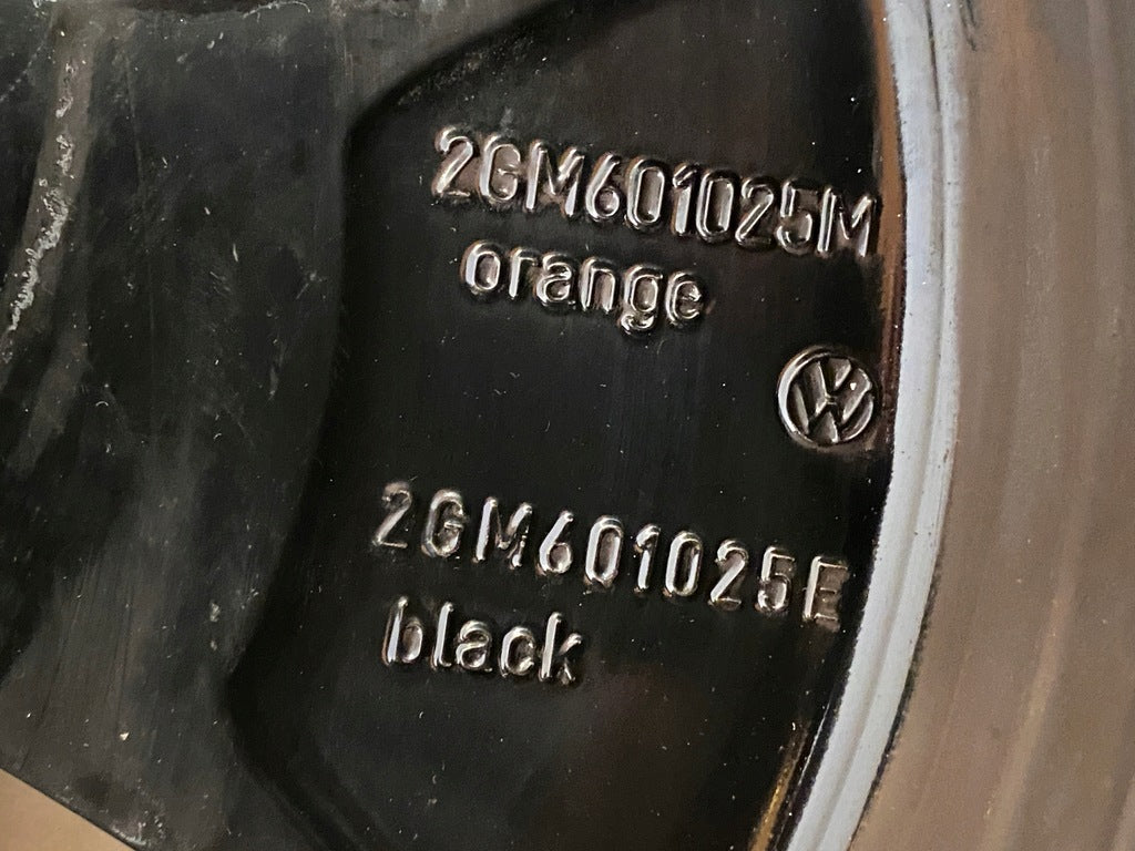 1x Alufelge 17 Zoll 6.5" 5x100 39ET 2GM601025M VW T-Cross Rim Wheel FEL5305625863lf