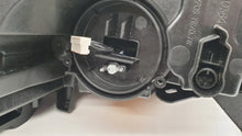 Laden Sie das Bild in den Galerie-Viewer, Frontscheinwerfer BMW X5 G05 X6 G06 5A27997 5A27998 Laser Rechts oder Links SCH1375947772fl