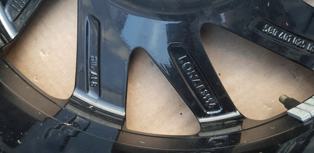 1x Alufelge 16 Zoll 6.5" 5x112 46ET Glanz 5G0601025DS Mg Golf Vii Rim Wheel FEL4331073333oc