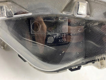 Laden Sie das Bild in den Galerie-Viewer, Frontscheinwerfer Toyota W3049 K03W3049 LED Rechts Scheinwerfer Headlight SCH9958412219pf