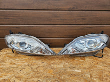 Laden Sie das Bild in den Galerie-Viewer, Frontscheinwerfer Honda Fr-V Frv Xenon Links Scheinwerfer Headlight