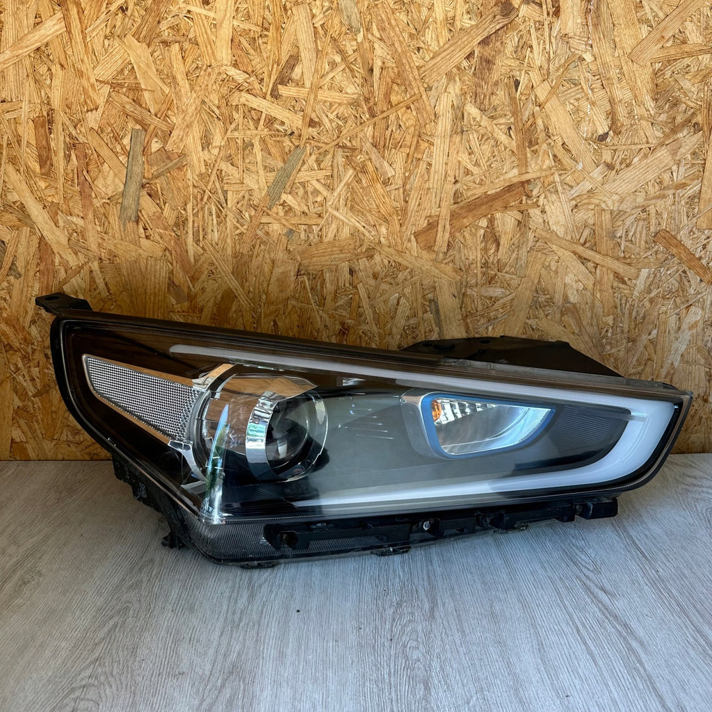 Frontscheinwerfer Hyundai Ioniq J06L 0000074 Xenon Ein Satz Headlight